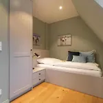 Vakantiehuis Amalias Hues Alkersum